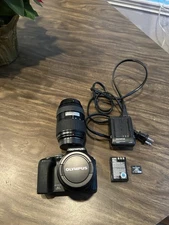 Olympus Evolt E-500 Camera
