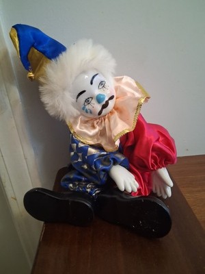 Shantou Fruits Porcelain Clown/Jester Doll