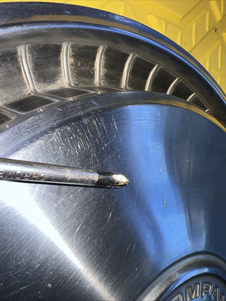 1972 LTD Wheel Cover Hub Cap 46 Depressions Fits 71-77 FORD F100 PICKUP 413989 - Image 3 of 4