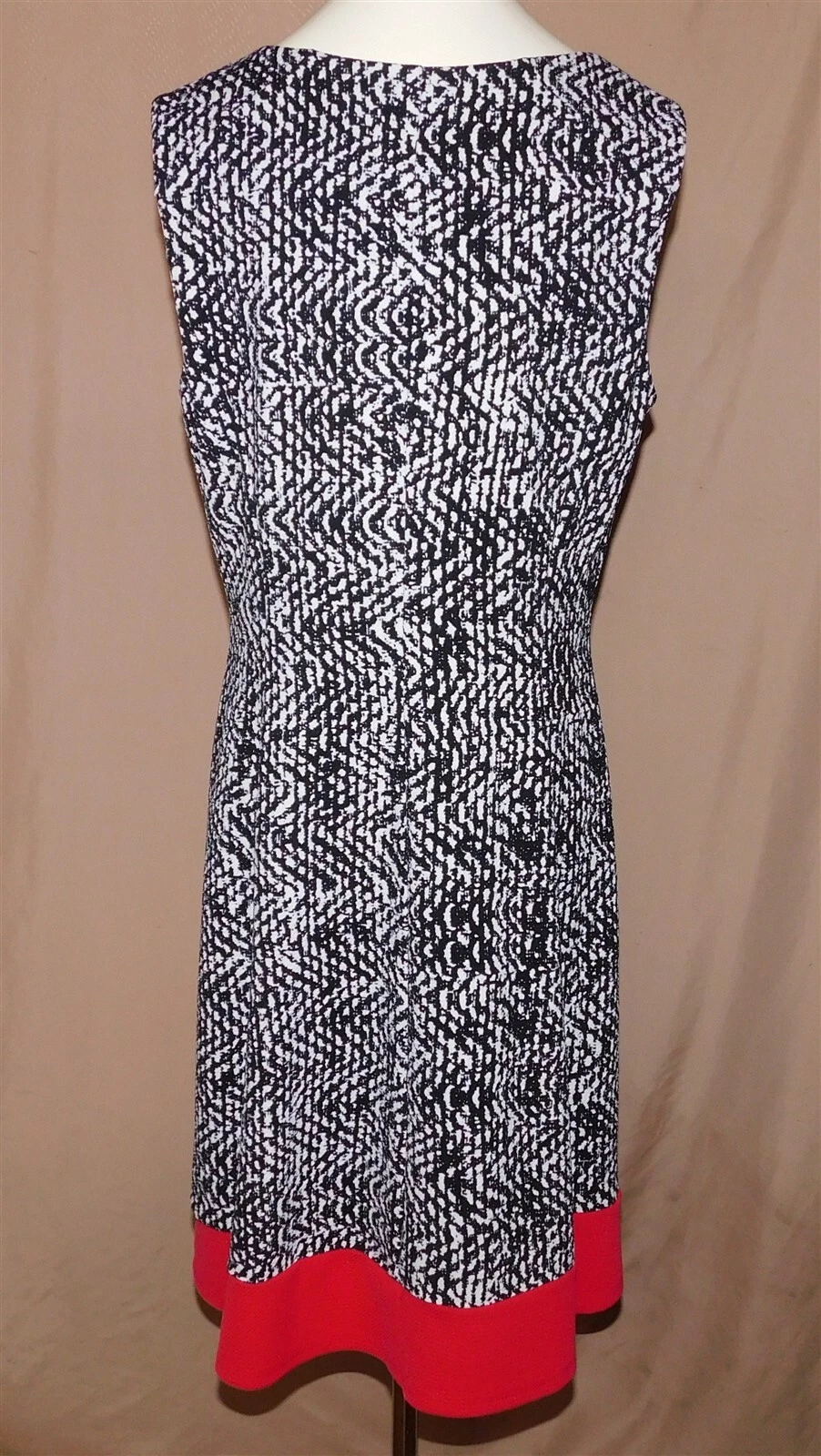 Abito tubino smanicato ALYX donna nero bianco rosso fantasia geometrica taglia 14