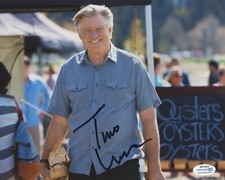 Treat Williams Chesapeake Shores Autographed Signed 8x10 Photo ACOA