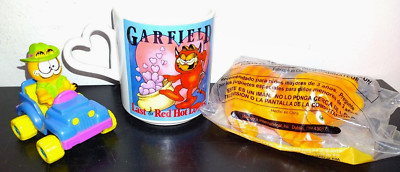 1978 Enesco Garfield ''Last Of The Red Hot Lovers'' Valentines Day Mug, Plush, Car