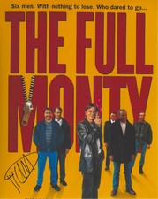 DIRECTOR PETER CATTANEO SIGNED AUTHENTIC 'THE FULL MONTY' 8x10 PHOTO COA ROCKER