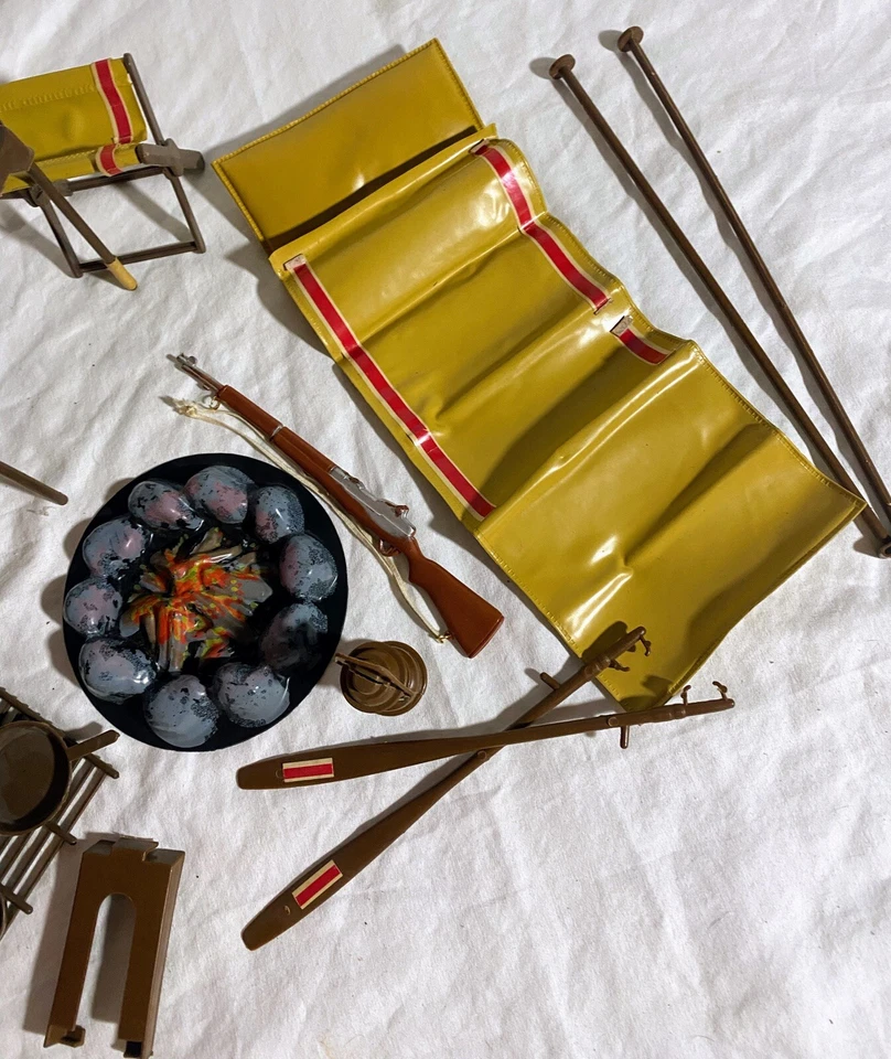 Lote de accesorios de figuras de acción vintage Big Jim Mattel camping Foto 4 de 4