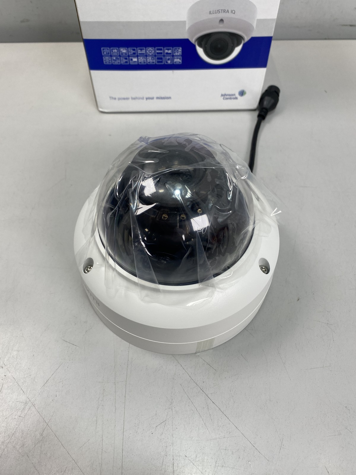 American Dynamics IFS08-D13-OIB4 Dome Security Camera - White
