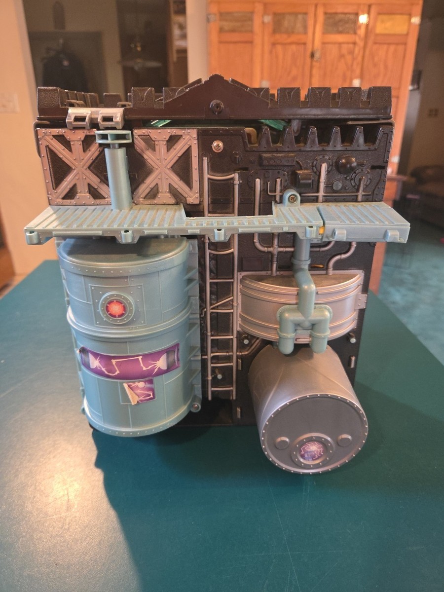 Vintage Batman & Robin Wayne Manor Batcave Playset Kenner *** READ
