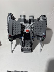 LEGO Star Wars: Kylo Ren's Command Shuttle (75104) Kylo Ren minifigure + 4 more