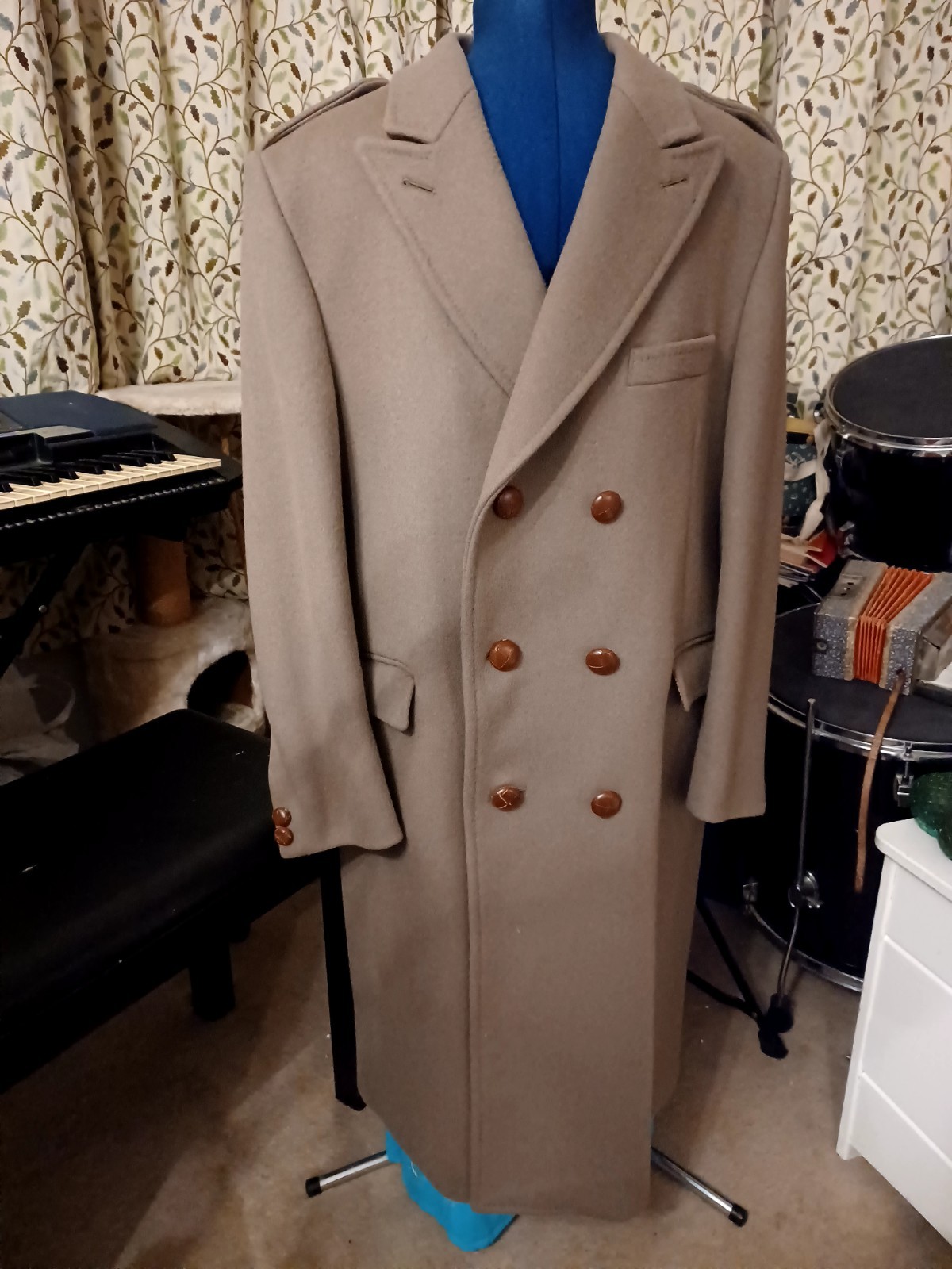 Wool overcoat double breasted Daks London  Great Conditon XLarge Size image 2