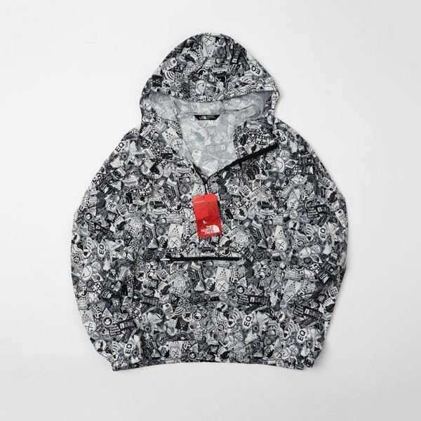 Men The North Face Jacket Black Polyester 38 / M /