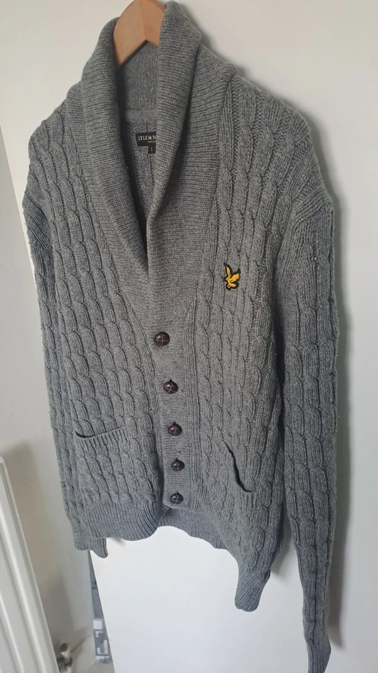 Mens Lyle & Scott Grey Shawl Collar Waffle Wool Cardigan - Size Large - Image 3 of 4