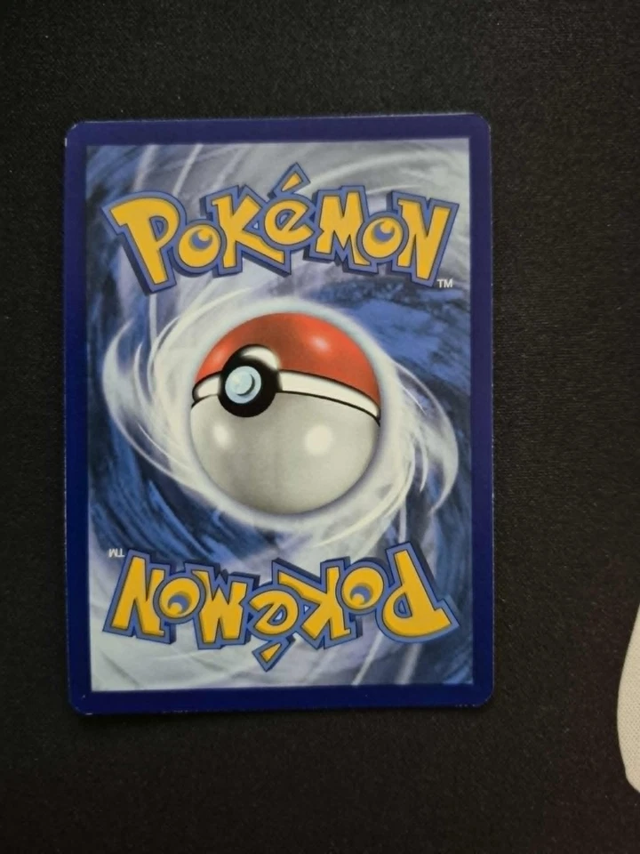 Zacian LV.X SWSH135 LP/NM - Celebrations 25th - Black Star Promo - Image 2 of 2