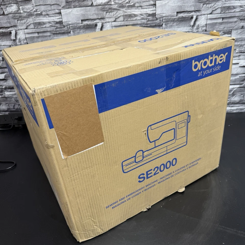 Brother SE2000 Computerized Sewing and Embroidery Machine with LCD Display - Image 4 of 4