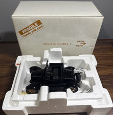 Danbury 1925 Ford Model T Roadster Diecast 124 Scale Black W Original Box Danbury 1925 Ford Model T Roadster Diecast 124 Scale Black W Original Box