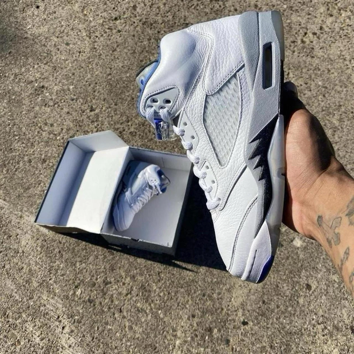 Jordan 5 Retro Stealth for Sale - Authenticity Guaranteed - eBay