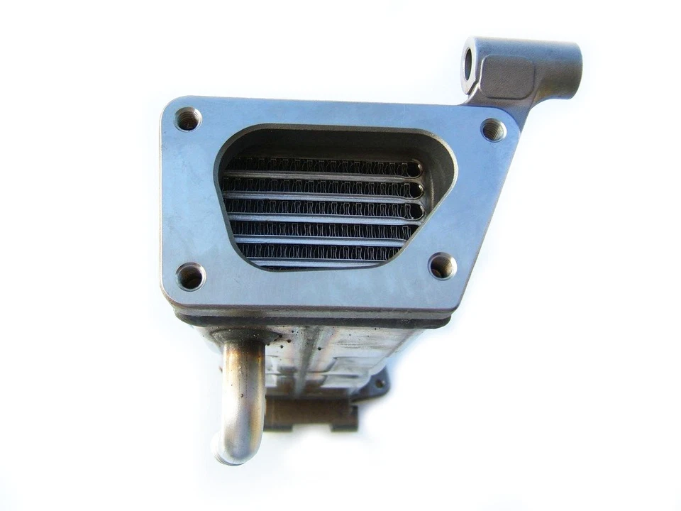 Enfriador Duramax EGR Silverado Sierra 2500 3500 6,6 L OEM nuevo 12650369 Foto 3 de 4