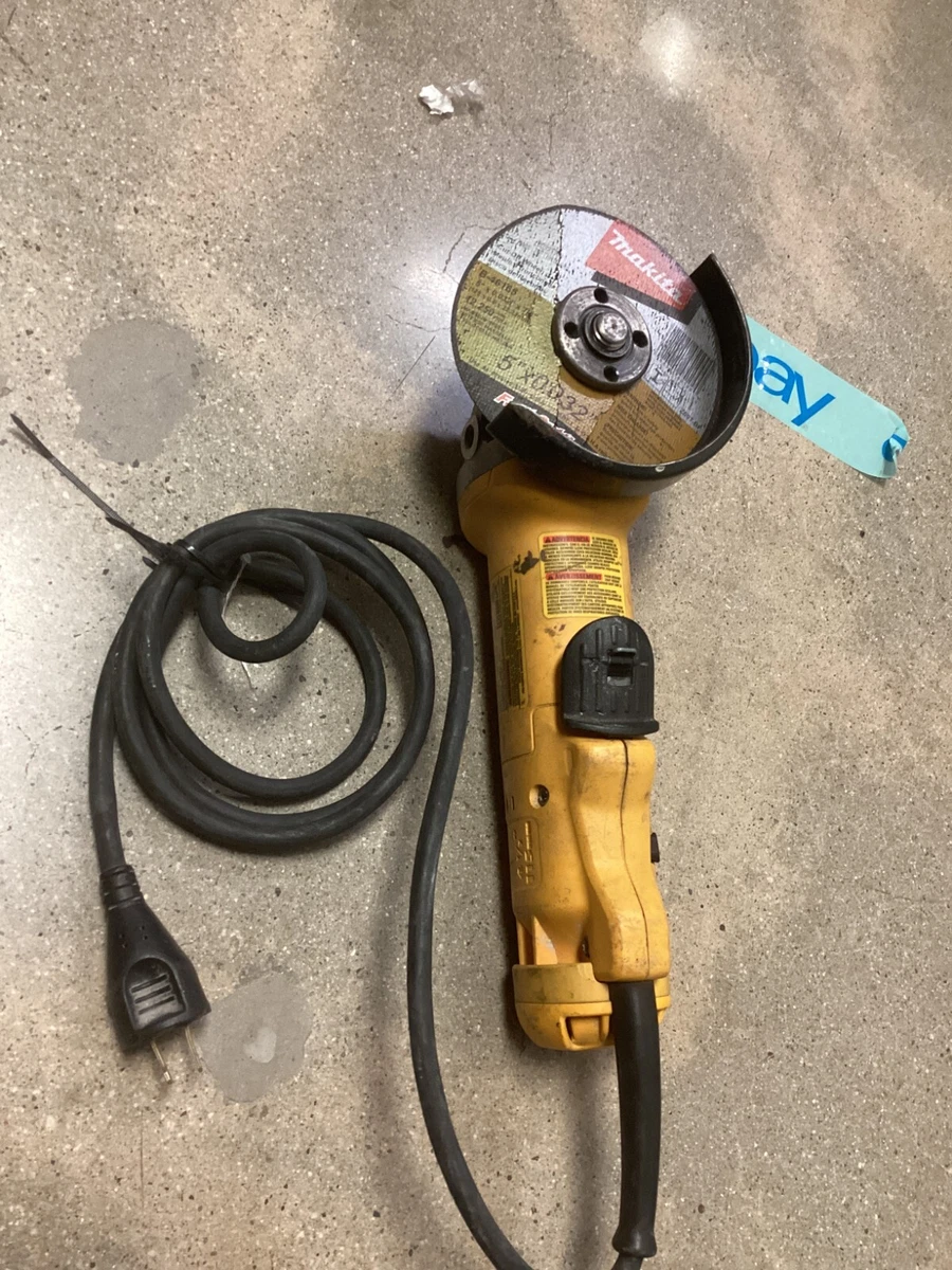 Dwe402 on sale angle grinder
