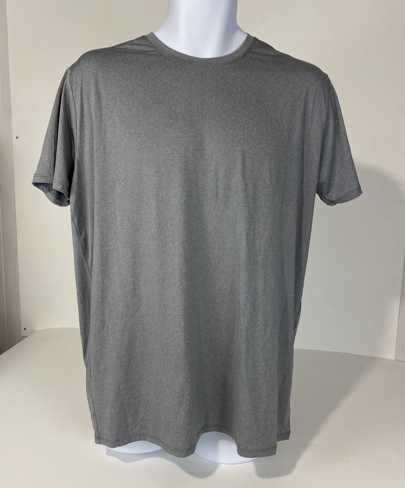 Athletic Works Men's Gray Tee Shirt Size Large Short Sleeves Gym