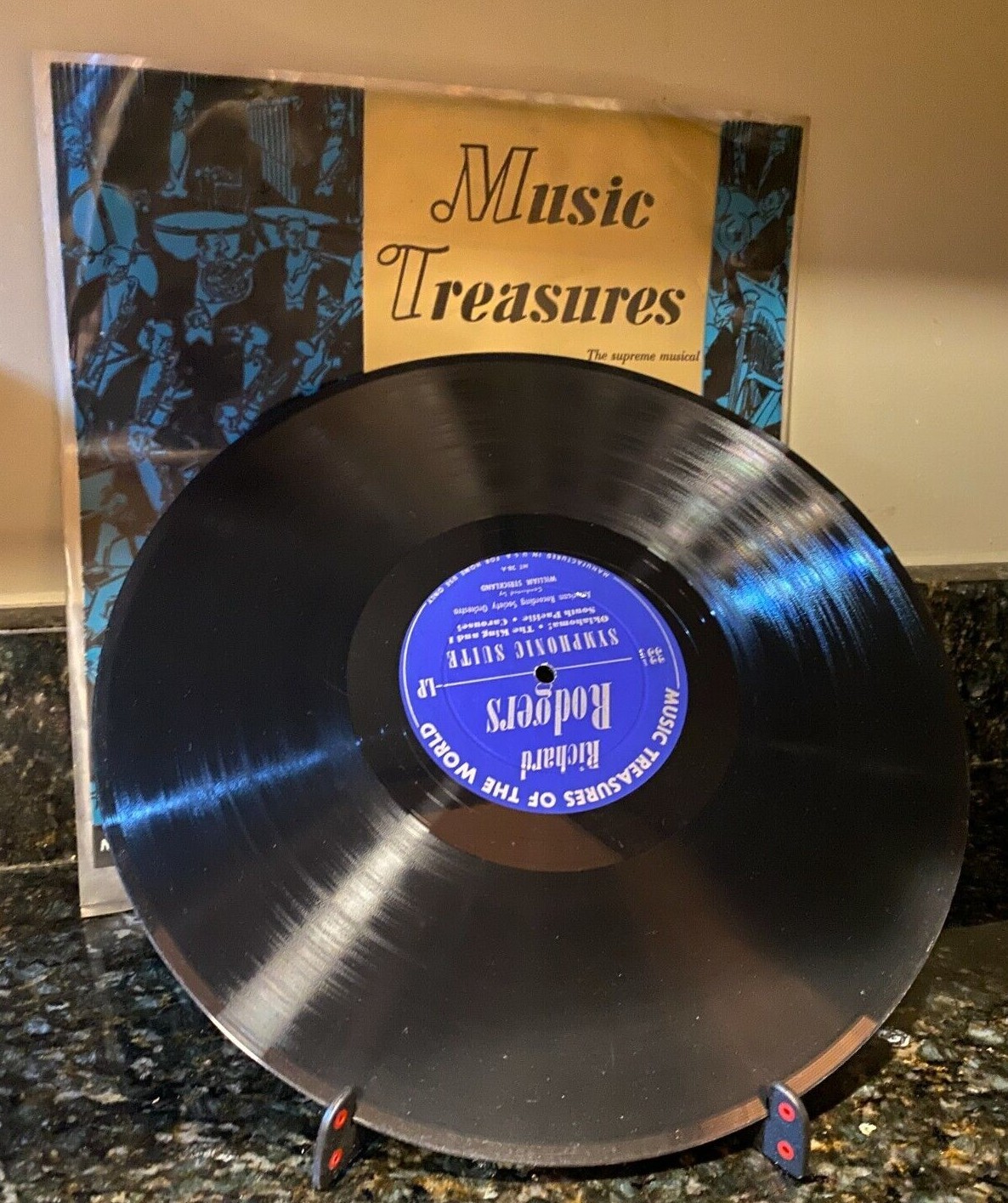 VINYL RECORD MUSIC TREASURES OF THE WORLD RICHARD ROGERS OFFENBACH LP