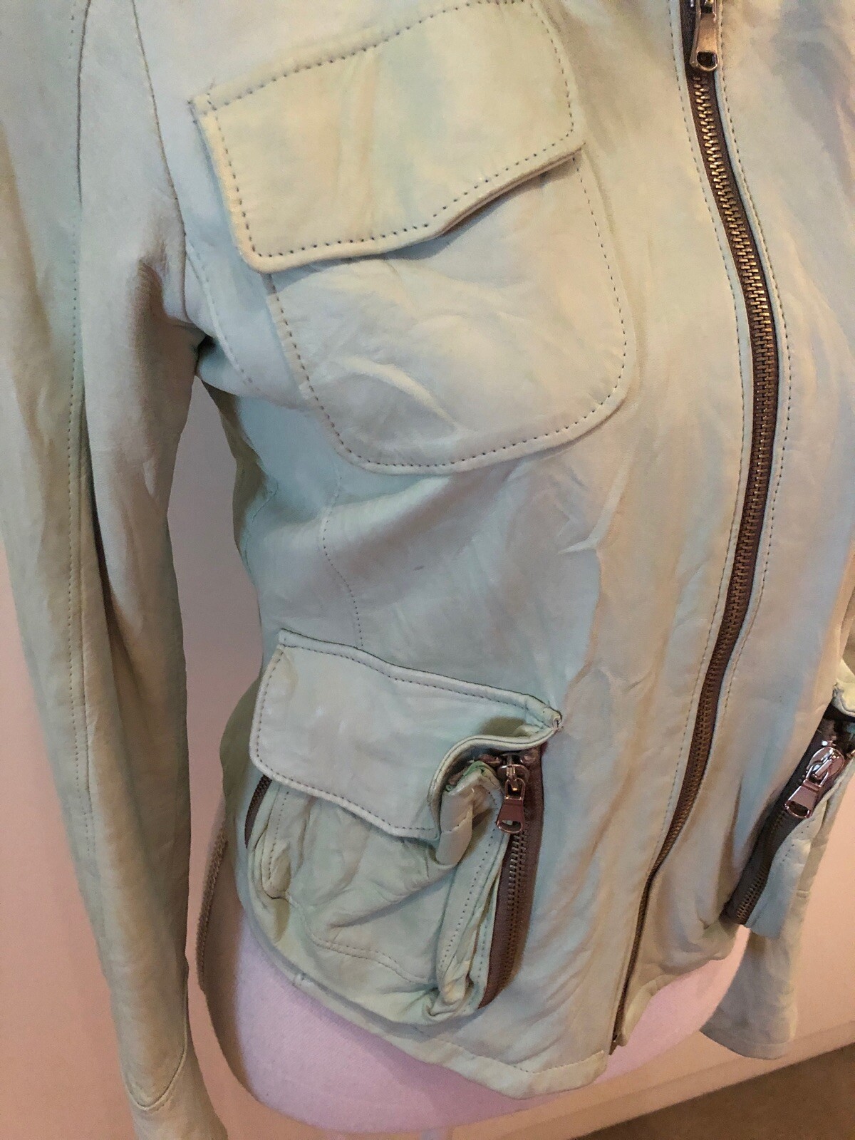 Foto 3 di 12