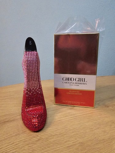 Carolina Herrera Swarovski Edition wie abgebildet