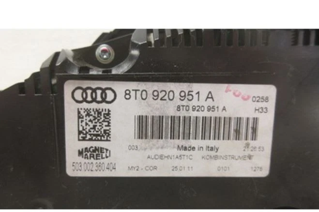Audi A5 Speedo 2011 75 k millas 8T0920951A OEM LKQ Foto 4 de 4
