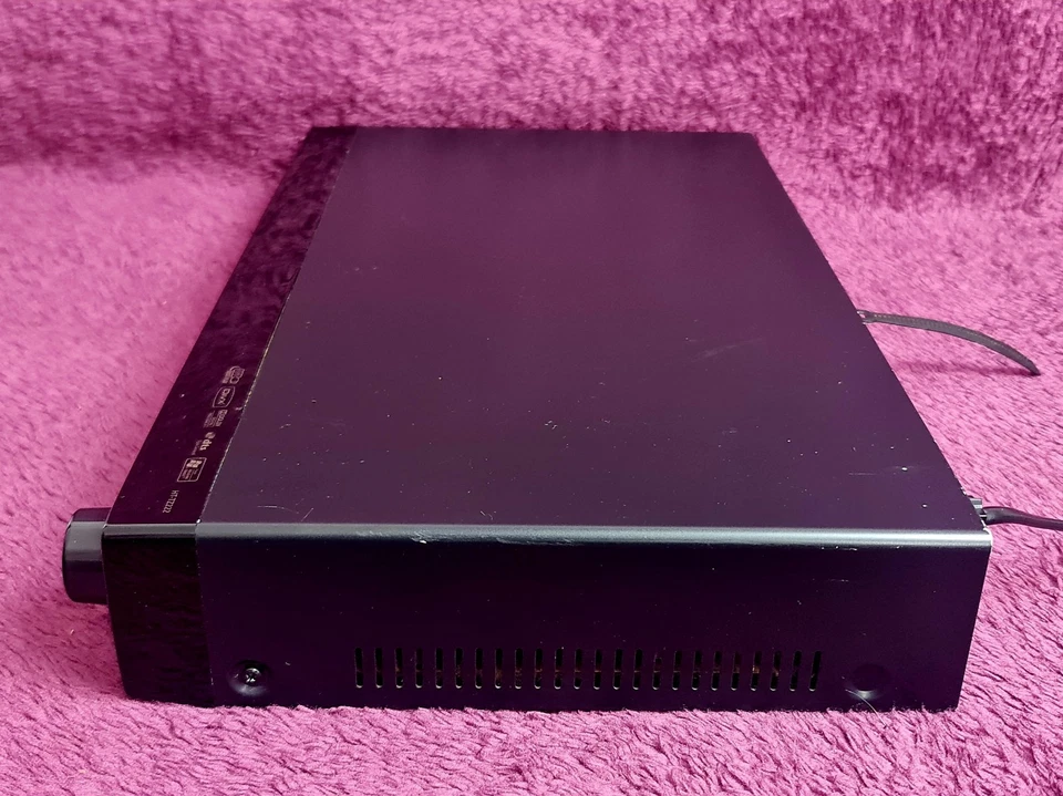 Samsung 5.1 Ht-TZ222 Cinema Surround Sound System mit Subwoofer - Bild 3 von 4