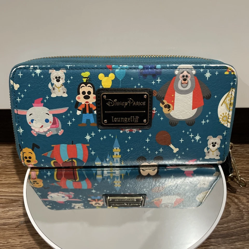 Muñequera billetera Loungefly parques Disney cremallera alrededor con castillo, Dumbo, Mickey Foto 3 de 4