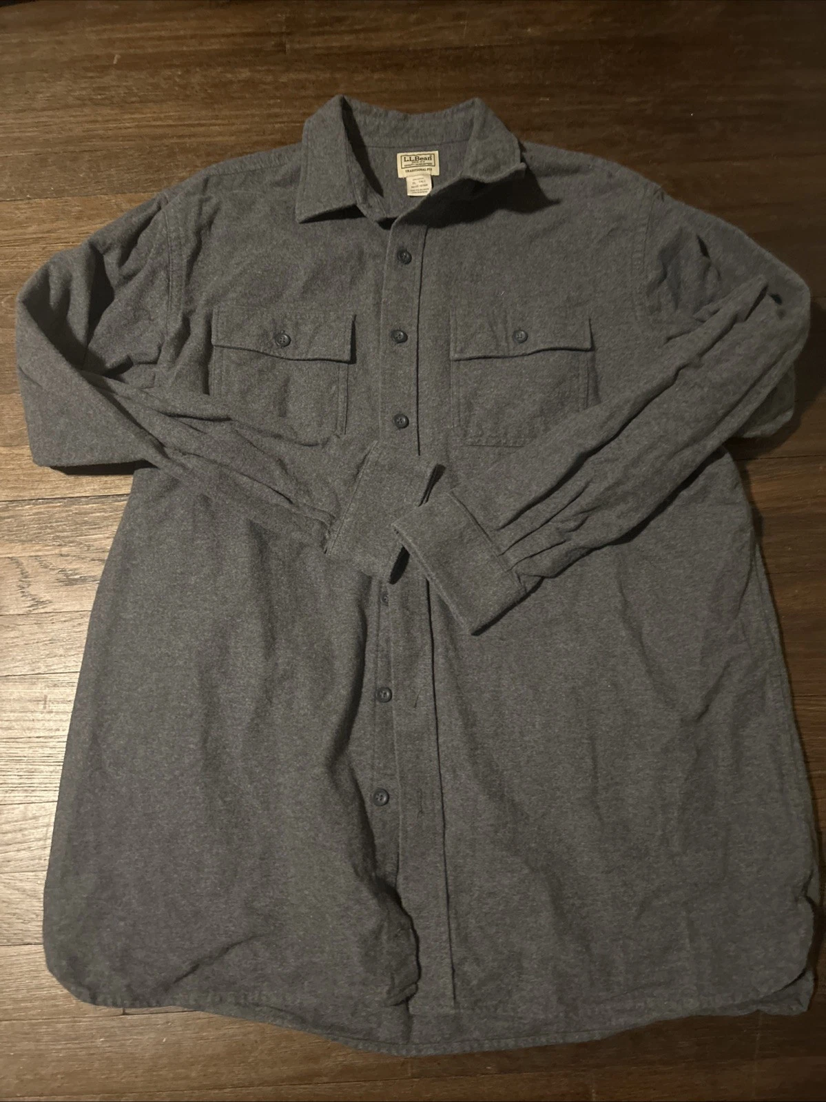 L.L. Bean Traditional Fit Long Sleeved Button Down Flannel Shirt size Large Tall