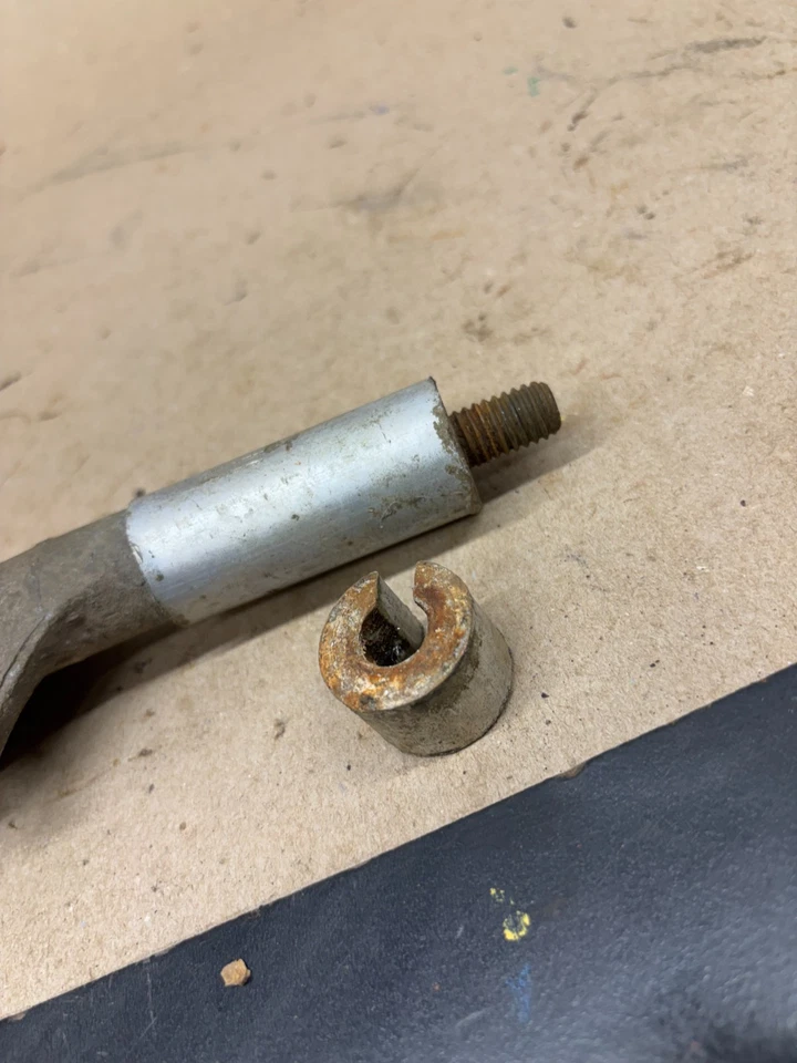 1973 1978 1979 Ford F150 F250 F350 351M 400 ALUMINUM ALTERNATOR SPACER PAIR SET Foto 4 de 4