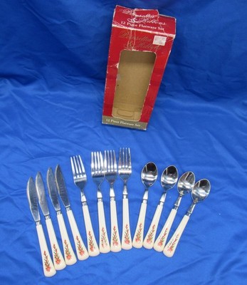 12 Piece Flatware Set Regent Sheffield - Poinsetta & Ribbon - Original Box