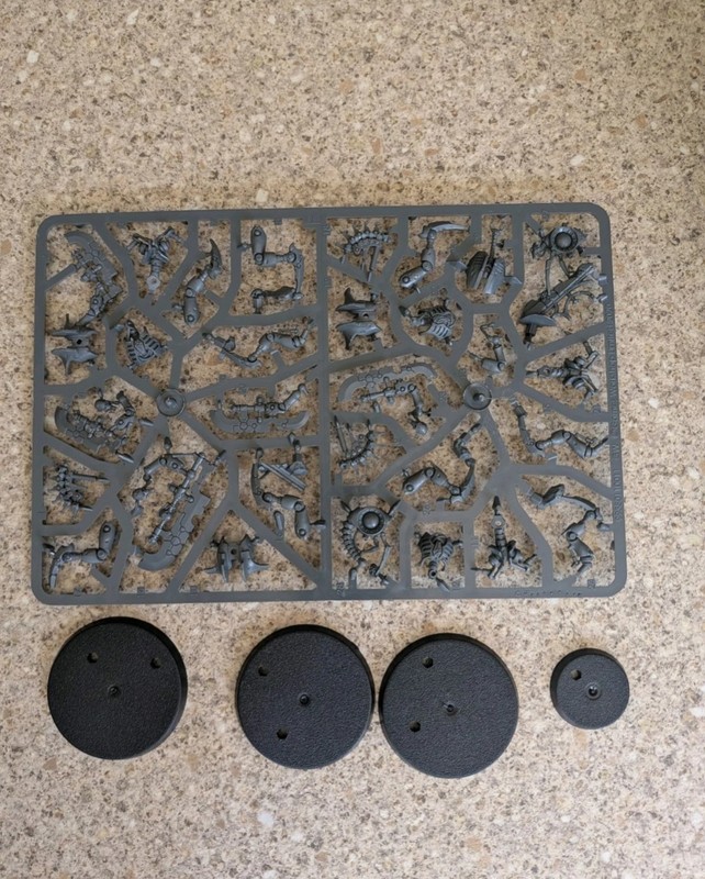 Warhammer 40k Necrons x3 Skorpekh Destroyers New On Sprue nos