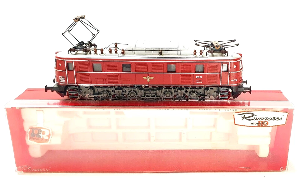 Rivarossi HO AC German WWII E-19 IMPERIAL EAGLE War Parade ELECTRIC LOCOMOTIVE - Image 4 of 4