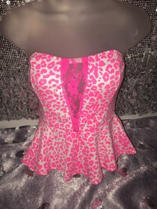 neon pink peplum top