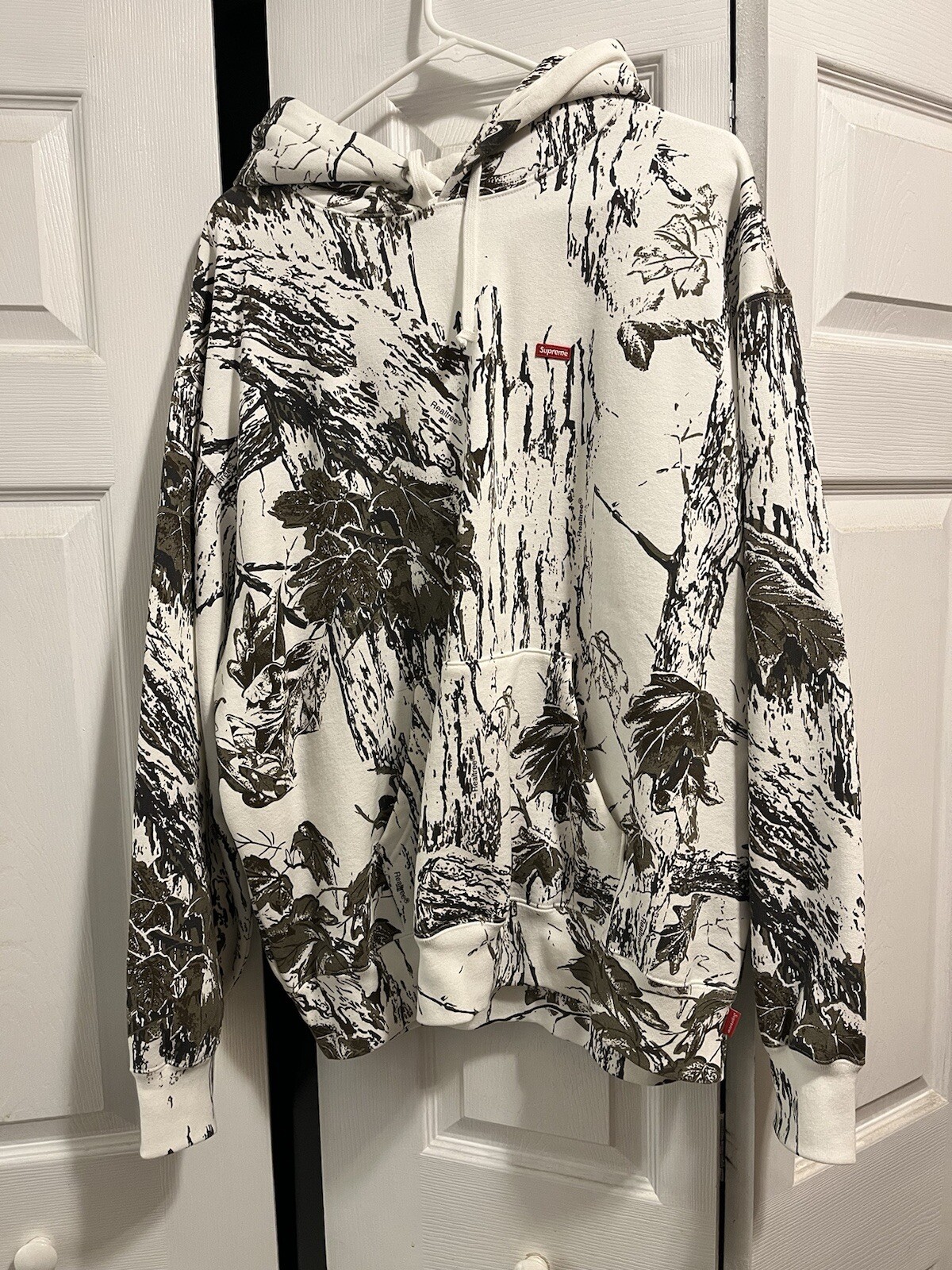Picture 1 of 6