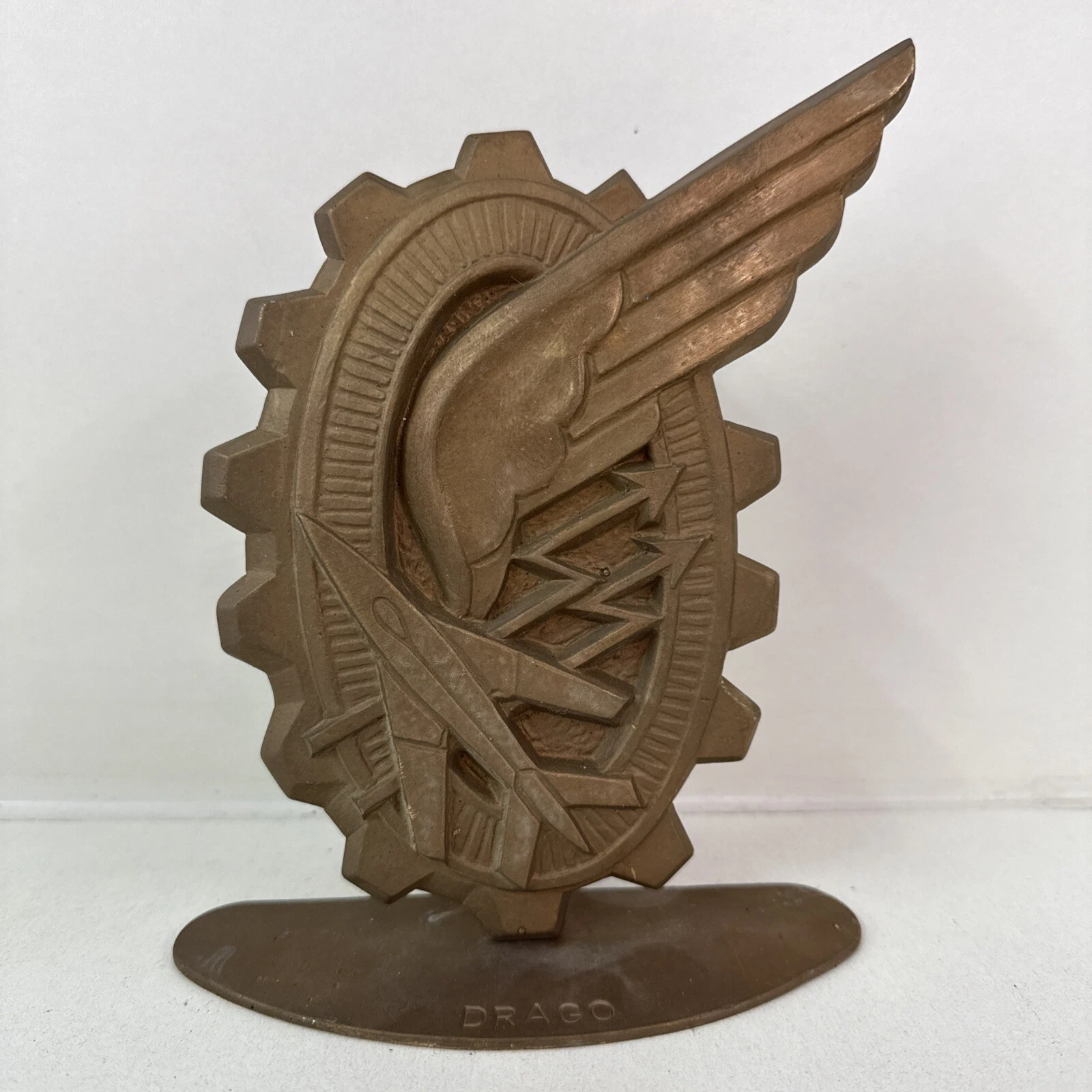 Médaille Plaque Présentoir Éclair Insigne De Casque D’aviation Militaire Drago