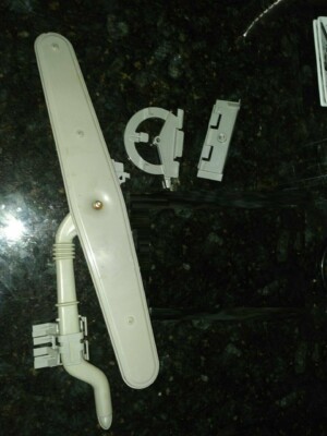 Jenn-Air Dishwasher JDB1100AWS Upper Spray Arm Verilock Tine Row