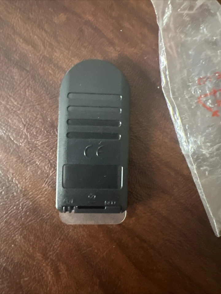 Zeikos Ze-wrc6 Wireless Shutter Releases Remote - Image 2 of 2