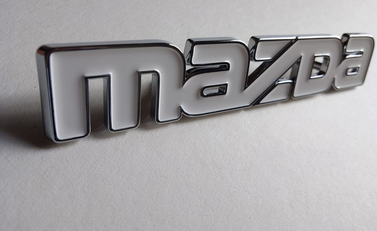 Genuine Mazda 323 626 GD , Familia , Capella MX-6 , Front emblem