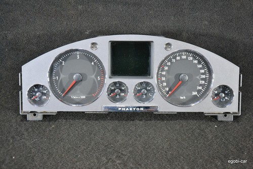 VW Phaeton 3D Tacho Kombiinstrument 3D0920882N