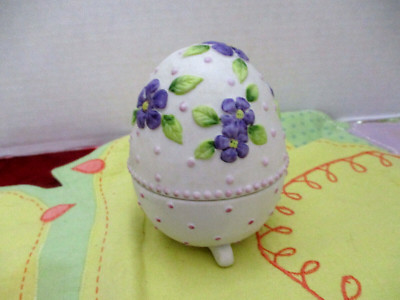 Easter Porcelain 2 Piece Egg White & purple Raised Flowers