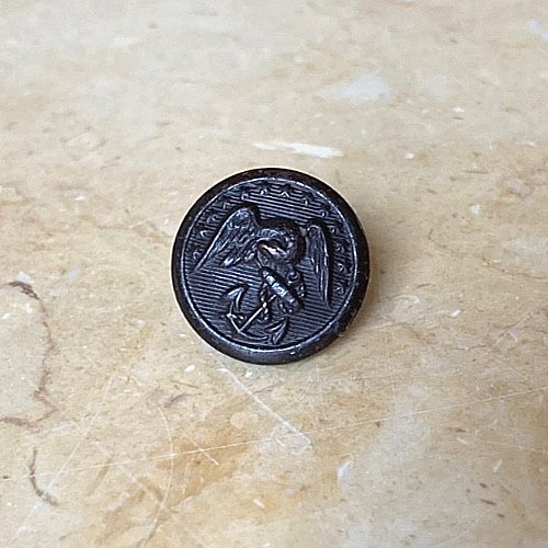 ORIGINAL!  WW2  U.S. MARINE CORPS N. S. MEYER NEW YORK CUFF BUTTON  5/8"