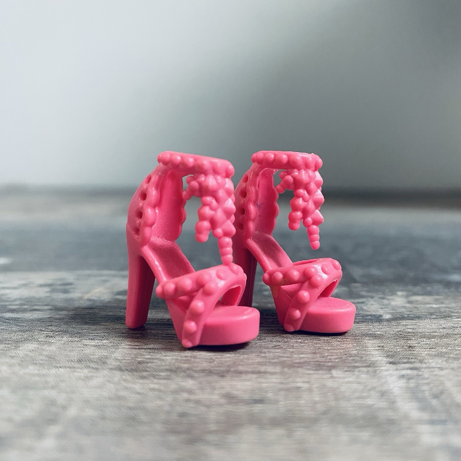 Barbie 2020 Hairtastic Color Lavado Salón Muñeca Rosa Correa al Tobillo Zapatos