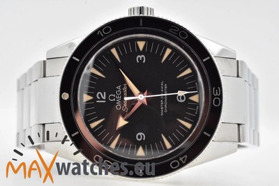 Omega Seamaster 300 Professional Chronometer 23330412101001