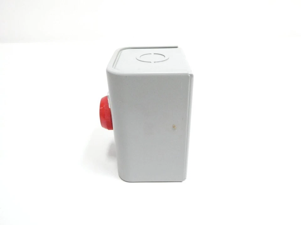 General Electric Ge CR2940NA401A Pushbutton 600v-ac - Image 2 of 4