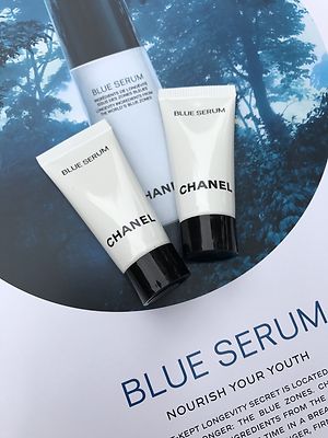 アイケア CHANEL BLUE SERUM EYE 15ml Review: CHANEL Blue Serum + CHANEL Blue Serum Eye | Lush Angel