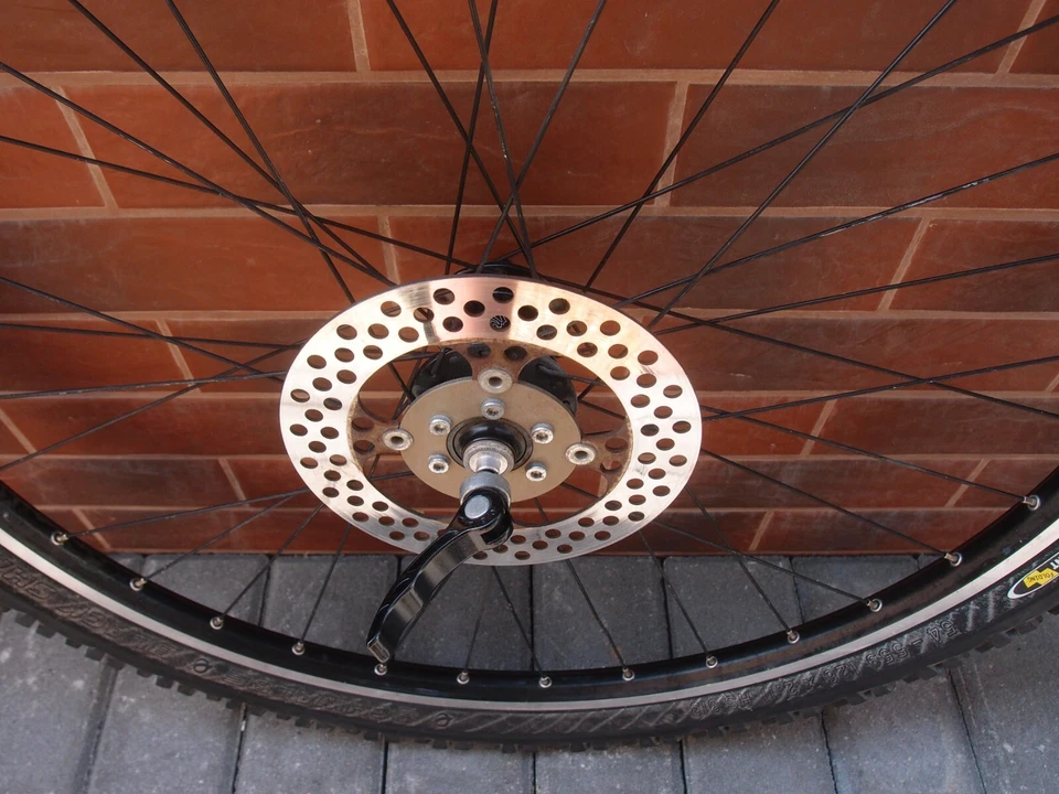 MTB front disc brake wheel Mavic 221 ? 26 in sealed hub REAL 100 mm 32 H - Image 3 of 4