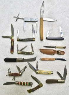 ASTA COLTELLI ESTIVI vintage lotto di 14 coltelli tascabili NO PREZZO DI RISERVA