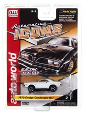 SC402A2 Auto World Xtraction 1970 Dodge Challenger HO Scale Slot Car
