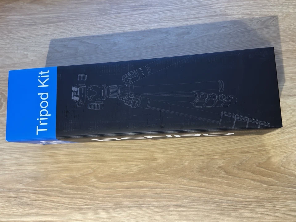 | Benro IT15 Tripod Kit | New never Used - Old Stock | - Image 2 of 3