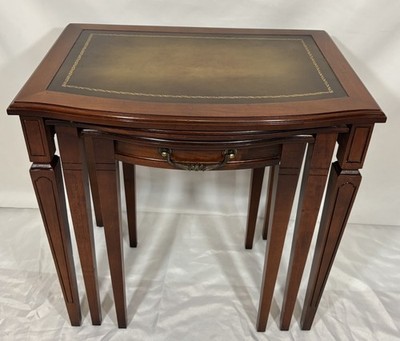 Vintage Mahogany Finished Wood Nesting Tables Set of 3 Leather Top Inlay Gilt